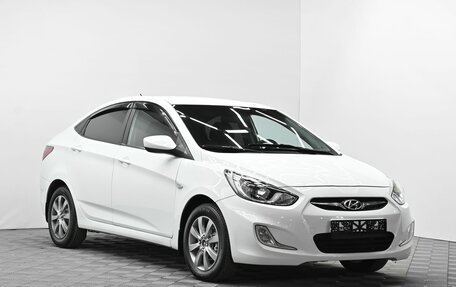 Hyundai Solaris II рестайлинг, 2011 год, 695 000 рублей, 2 фотография