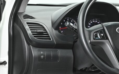 Hyundai Solaris II рестайлинг, 2011 год, 695 000 рублей, 8 фотография