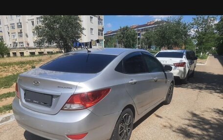 Hyundai Solaris II рестайлинг, 2012 год, 630 000 рублей, 5 фотография