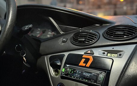 Ford Focus IV, 2003 год, 140 000 рублей, 3 фотография