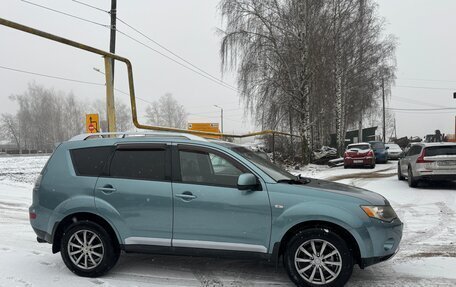 Mitsubishi Outlander III рестайлинг 3, 2007 год, 740 000 рублей, 2 фотография