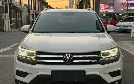 Volkswagen Tharu, 2022 год, 1 830 111 рублей, 2 фотография