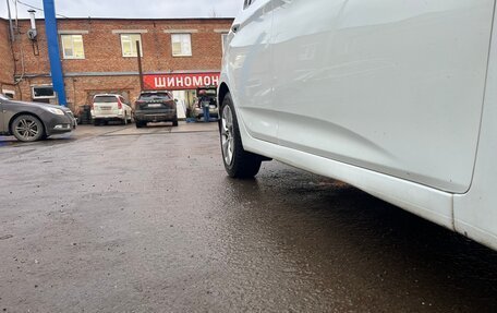 Hyundai Solaris II рестайлинг, 2015 год, 595 000 рублей, 6 фотография