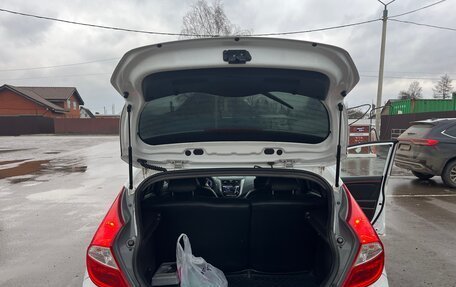 Hyundai Solaris II рестайлинг, 2015 год, 595 000 рублей, 10 фотография