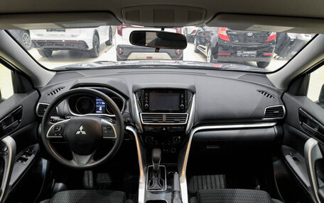 Mitsubishi Eclipse Cross, 2019 год, 1 890 000 рублей, 18 фотография