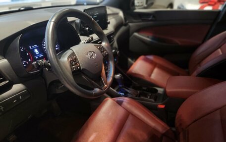 Hyundai Tucson III, 2018 год, 1 999 000 рублей, 9 фотография