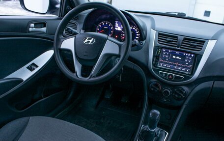 Hyundai Solaris II рестайлинг, 2013 год, 519 000 рублей, 13 фотография