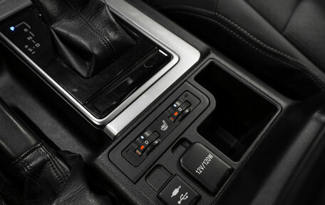 Toyota Land Cruiser Prado 150 рестайлинг 2, 2017 год, 3 890 000 рублей, 8 фотография