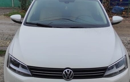 Volkswagen Jetta VI, 2013 год, 1 070 000 рублей, 1 фотография