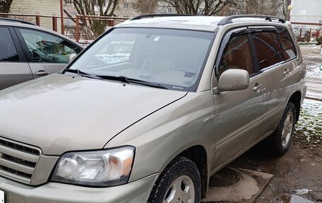 Toyota Highlander III, 2005 год, 800 000 рублей, 1 фотография