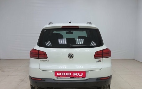 Volkswagen Tiguan I, 2016 год, 1 520 000 рублей, 5 фотография