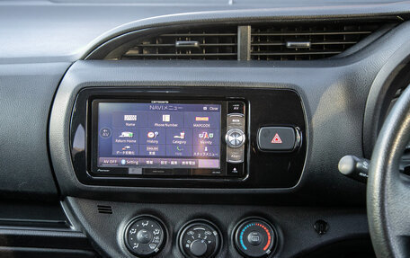 Toyota Vitz, 2018 год, 878 000 рублей, 15 фотография