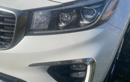 KIA Carnival III, 2018 год, 3 400 000 рублей, 5 фотография