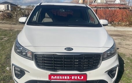 KIA Carnival III, 2018 год, 3 400 000 рублей, 7 фотография