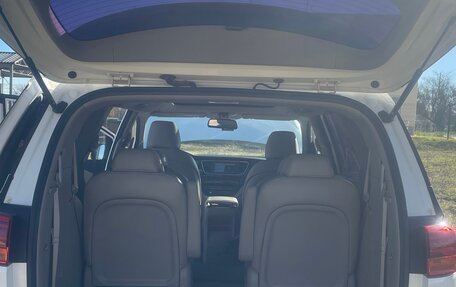 KIA Carnival III, 2018 год, 3 400 000 рублей, 11 фотография