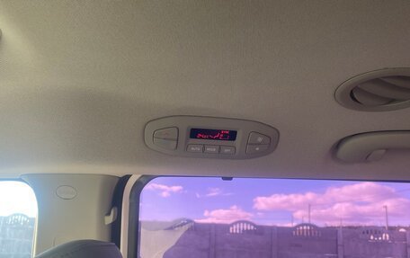 KIA Carnival III, 2018 год, 3 400 000 рублей, 9 фотография