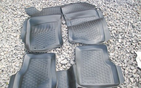 Fiat Albea I рестайлинг, 2007 год, 13 фотография