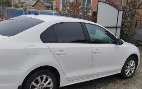 Volkswagen Jetta VI, 2013 год, 1 070 000 рублей, 5 фотография