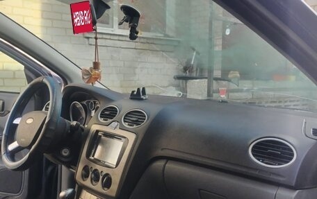 Ford Focus II рестайлинг, 2010 год, 550 000 рублей, 2 фотография