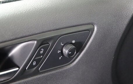 Volkswagen Jetta VI, 2015 год, 1 139 990 рублей, 15 фотография