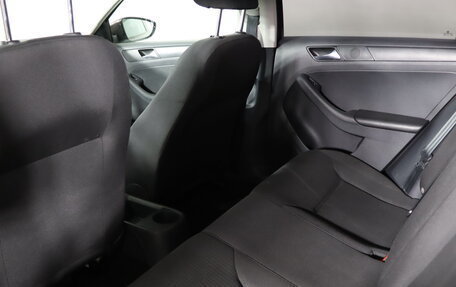 Volkswagen Jetta VI, 2015 год, 1 139 990 рублей, 19 фотография