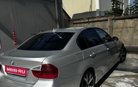 BMW 3 серия, 2006 год, 550 000 рублей, 4 фотография