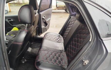 Volkswagen Polo VI (EU Market), 2013 год, 700 000 рублей, 10 фотография