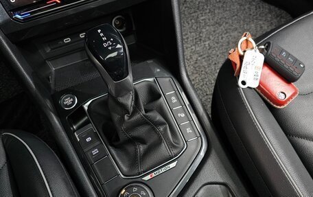 Volkswagen Tiguan II, 2022 год, 3 400 000 рублей, 9 фотография