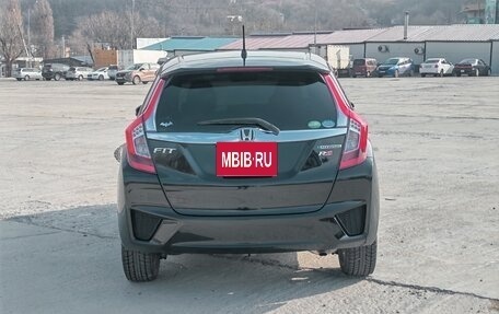 Honda Fit III, 2013 год, 900 000 рублей, 6 фотография