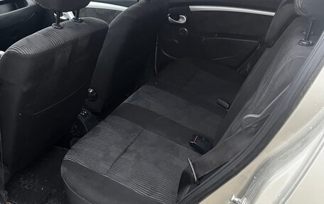 Renault Sandero I, 2011 год, 425 000 рублей, 2 фотография