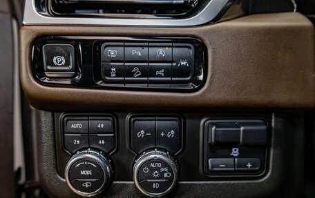 GMC Yukon IV, 2025 год, 16 690 000 рублей, 13 фотография