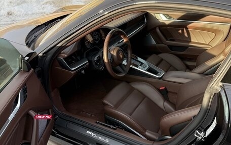 Porsche 911, 2021 год, 27 500 000 рублей, 5 фотография