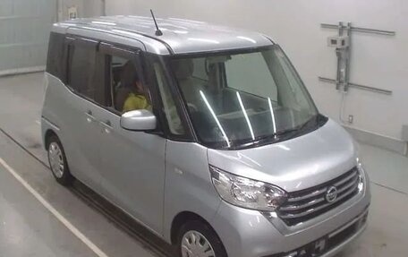 Nissan Dayz Roox I рестайлинг, 2017 год, 770 000 рублей, 2 фотография