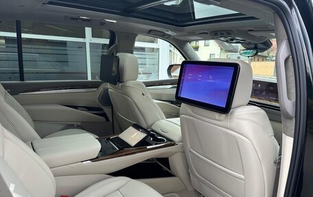 Cadillac Escalade V, 2025 год, 23 500 000 рублей, 26 фотография