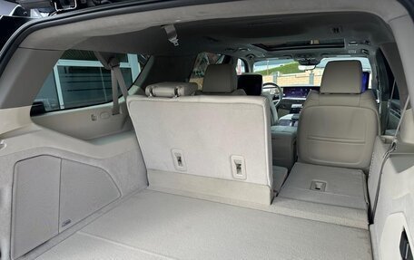 Cadillac Escalade V, 2025 год, 23 500 000 рублей, 36 фотография