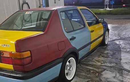 Volkswagen Vento, 1995 год, 225 000 рублей, 4 фотография