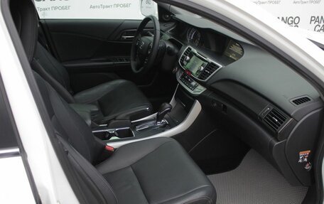 Honda Accord IX рестайлинг, 2013 год, 1 435 000 рублей, 15 фотография