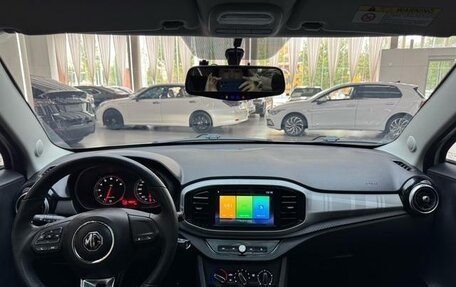 MG 3, 2017 год, 1 100 001 рублей, 13 фотография