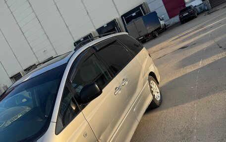 Toyota Previa II, 2004 год, 650 000 рублей, 6 фотография