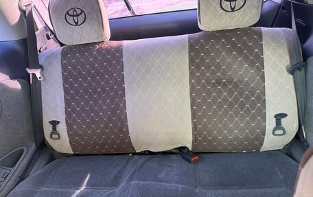 Toyota Previa II, 2004 год, 650 000 рублей, 8 фотография