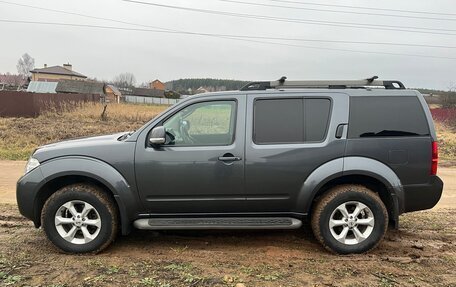 Nissan Pathfinder, 2013 год, 1 500 000 рублей, 2 фотография