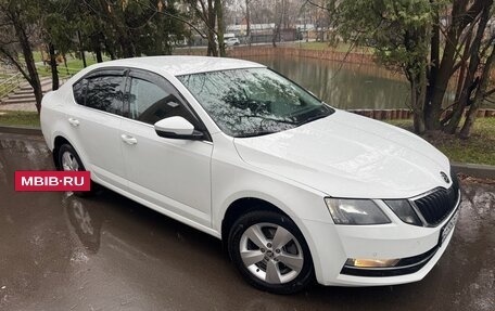 Skoda Octavia, 2020 год, 1 750 000 рублей, 2 фотография