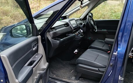 Honda Freed II, 2016 год, 1 400 000 рублей, 25 фотография