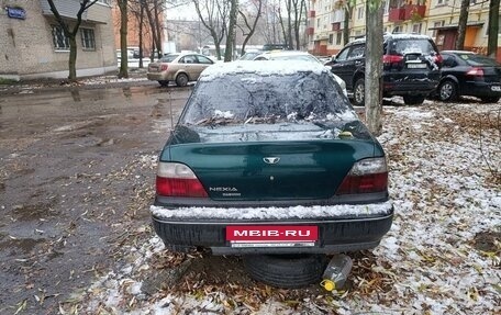 Daewoo Nexia I рестайлинг, 1998 год, 145 000 рублей, 4 фотография