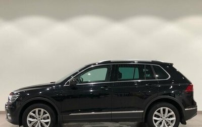 Volkswagen Tiguan II, 2017 год, 2 250 000 рублей, 1 фотография