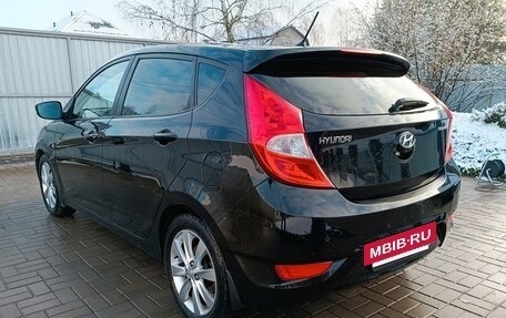 Hyundai Solaris II рестайлинг, 2012 год, 845 000 рублей, 4 фотография