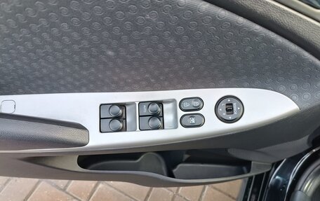 Hyundai Solaris II рестайлинг, 2012 год, 845 000 рублей, 13 фотография