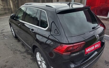 Volkswagen Tiguan II, 2017 год, 2 250 000 рублей, 4 фотография