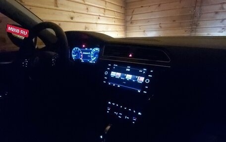 Volkswagen Tiguan II, 2017 год, 2 250 000 рублей, 20 фотография