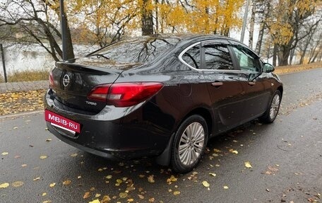 Opel Astra J, 2013 год, 690 000 рублей, 4 фотография